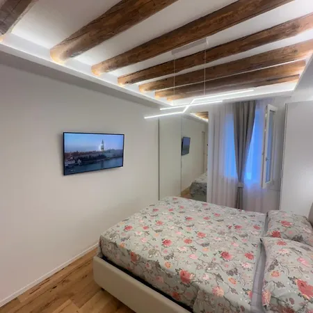 Apartment Palazzo Michelin *