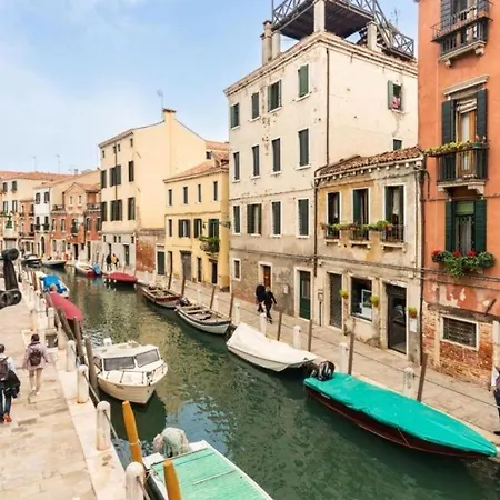 Palazzo Eremite Apartamento