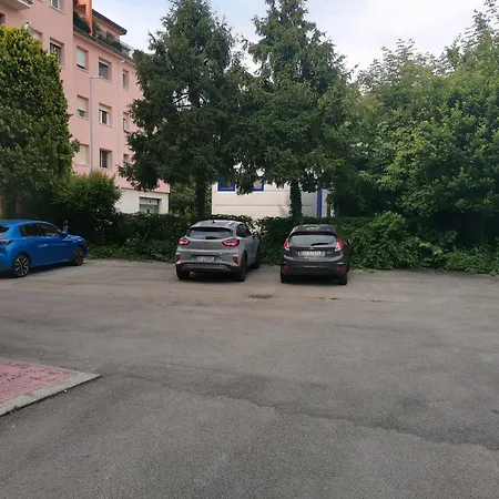 Viale Vsm 108 Apartamento