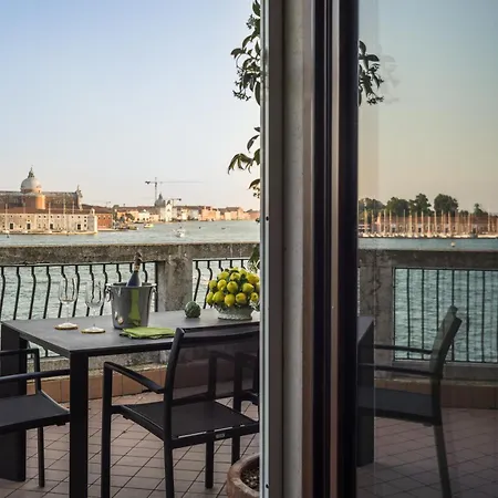 Apartamento Attic Boutique San Marco R&r