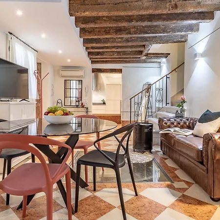 Appartement Italian Experience-rio San Lorenzo Boutique Venetië