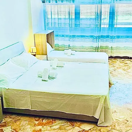 Bed & Breakfast Happy *