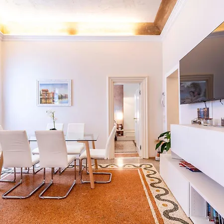 Ca' Pestrin House - San Marco Square Apartment Venedig