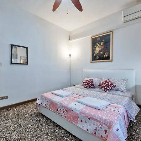 Bed & Breakfast Mahdi Venice