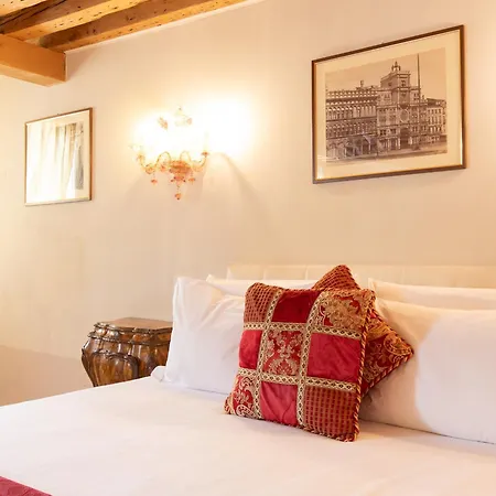 Casa de hóspedes Palazzetto Pisani Grand Canal