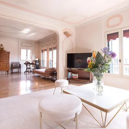 Casa de hóspedes Palazzetto Pisani Grand Canal 4*