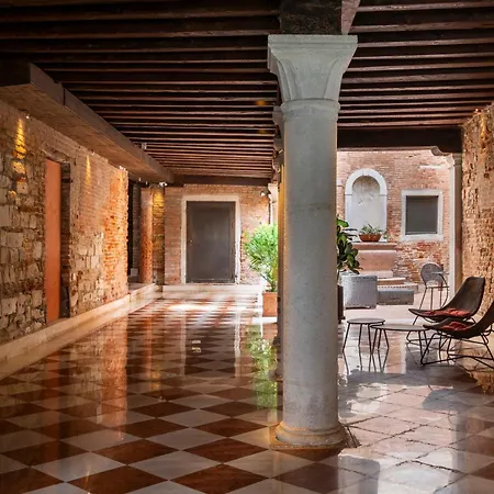 Palazzo Morosini Degli Spezieri - Lifestyle Apartment Venice