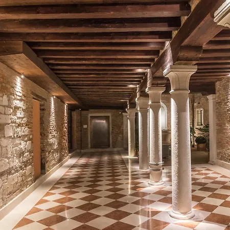 Palazzo Morosini Degli Spezieri - Lifestyle *