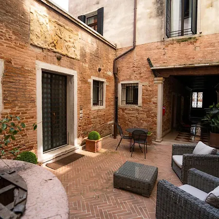 Apartment Palazzo Morosini Degli Spezieri - Lifestyle