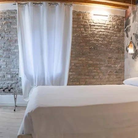 Hermes San Marco Guest house
