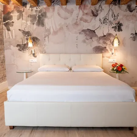 Hermes San Marco Guest house