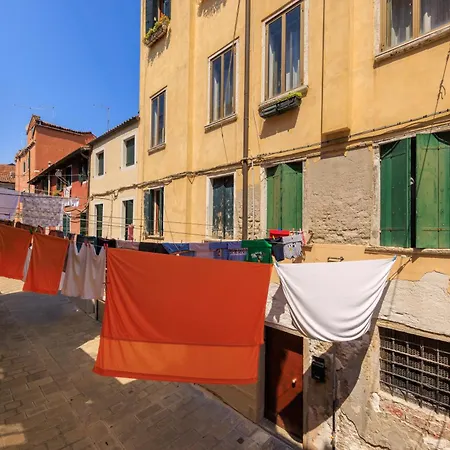 Apartment Art & Culture Biennale - Sweet Venedig