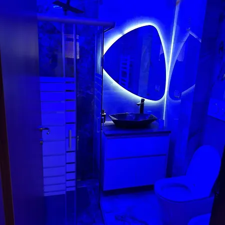 Rainbow Biennale Guest house *
