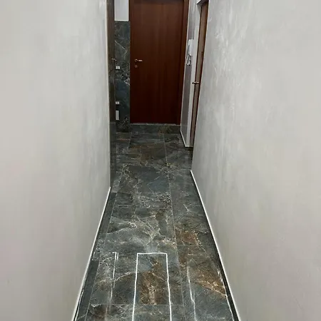 Rainbow Biennale Guest house *