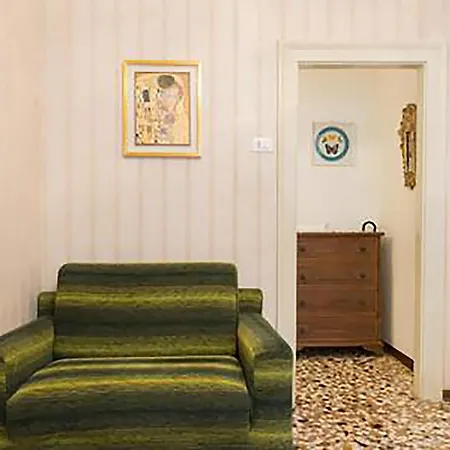 Near Biennale Theatre Apartment