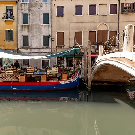 San Barnaba Palace R&r Apartment *