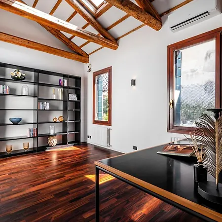 Apartment San Barnaba Palace R&r