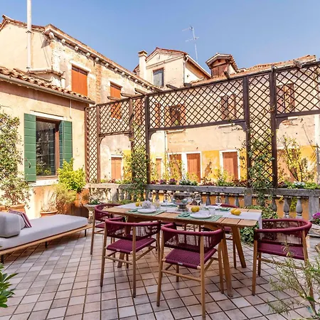 San Barnaba Palace R&r Apartment Venice