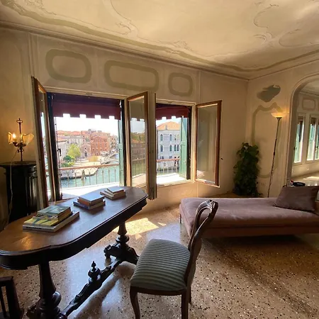 Palazzetto Pisani Grand Canal Casa de hóspedes 4*