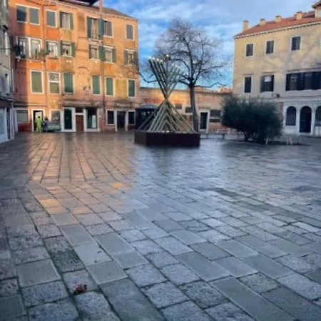 Ca'antica Sinagoga - Canal Front *