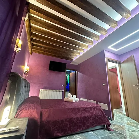 Rainbow Biennale Guest house Venice