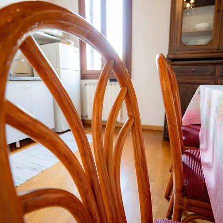 San Trovaso Apartment Venedig