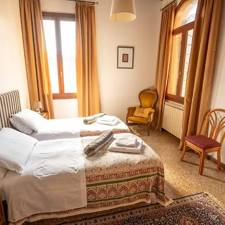 Apartment San Trovaso