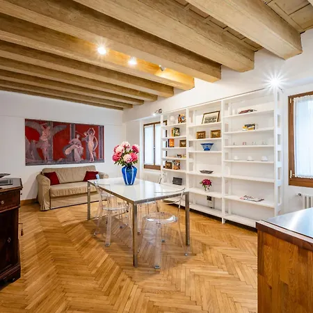 Apartment Paruta Corte Nascosta *