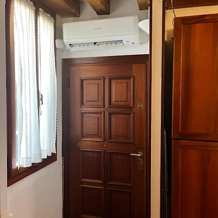 Casarosalia Apartment Venice