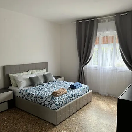 Apartment Grey *