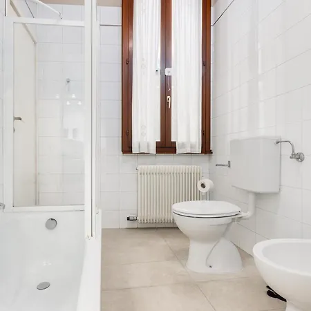 A 10 Passi Da San Marco Apartment Venice