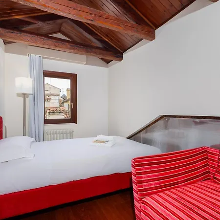 Apartment A 10 Passi Da San Marco
