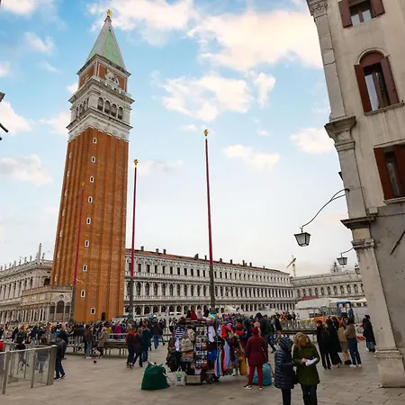 Apartment A 10 Passi Da San Marco