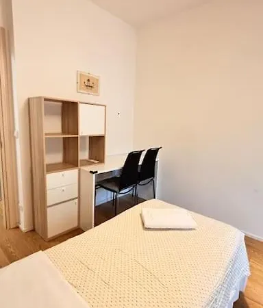 Casa Abi Mestre火车站宁静便捷整套公寓 Venice