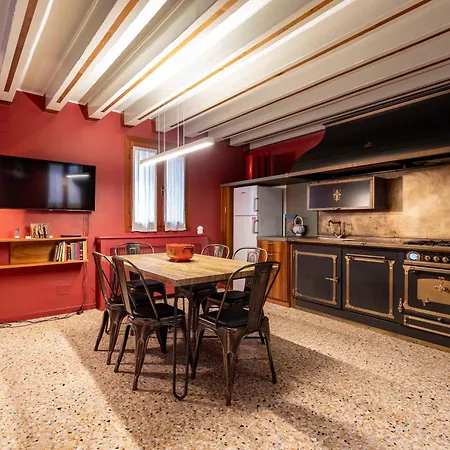 Ca' Di Loto Apartment *