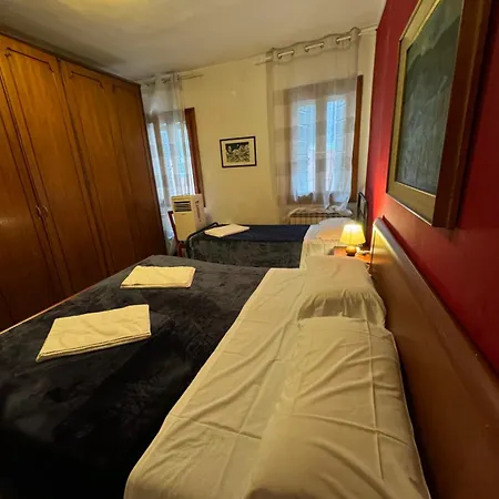 Admiral Center Apartment *