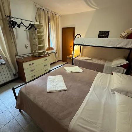 Admiral Center Apartment *