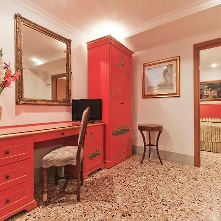 Hotel Palazzo Cendon Piano Antico 3*