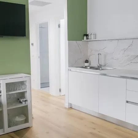 Nuovo Bianco Appena Ristrutturato Apartment Venice