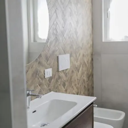 Apartment Nuovo Bianco Appena Ristrutturato