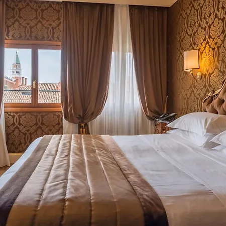 Ai Cavalieri Di Hotel 4*