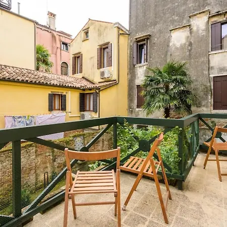 Borgo Canal View * Venice