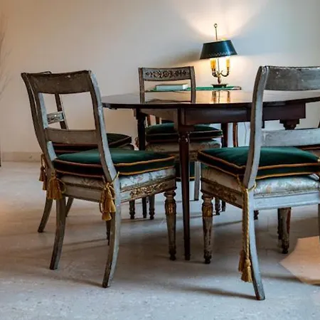 Grand Canal Diamond Apartment