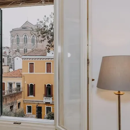 Elegant With Private Terrace In - Frari Church *