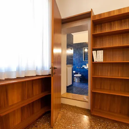 Barbaria De Le Tole Apartment