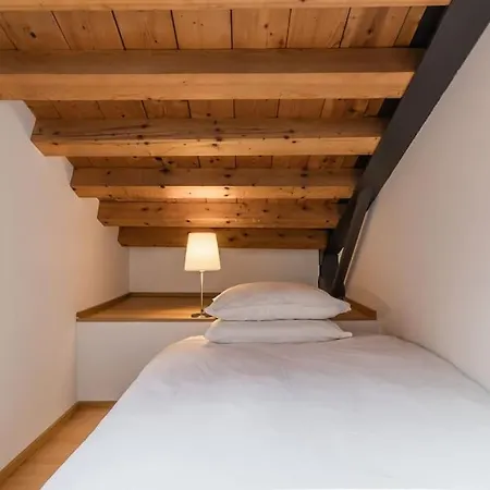 The Silk - Travel Sustainable Venice