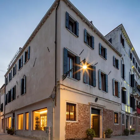 Ca' Bonfadini Historic Experience 5* Venezia