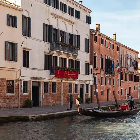 Ca' Bonfadini Historic Experience Hotel Venezia