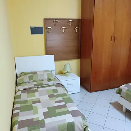 Ca' Mercati Casa Per Vacanze Mestre Habitación en casa particular *
