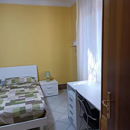 Ca' Mercati Casa Per Vacanze Mestre Habitación en casa particular *